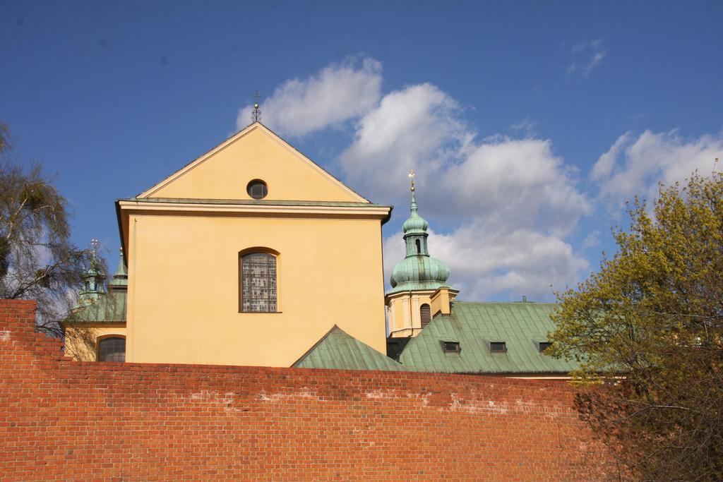 Barbakan Apartament Old Town Varsóvia Exterior foto